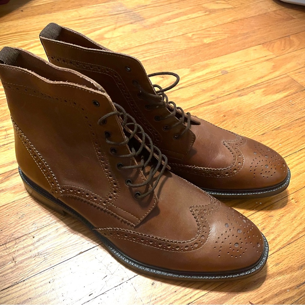 Stafford Men's Cognac Leather Wingtip Boots